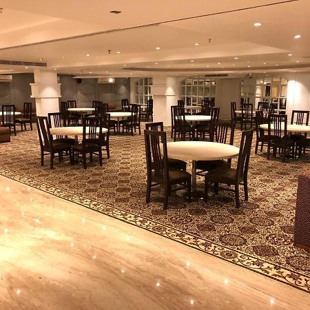Grand Imperial Hotel New Delhi Exterior foto