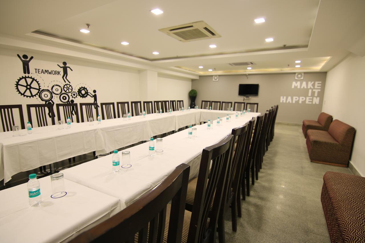 Grand Imperial Hotel New Delhi Exterior foto