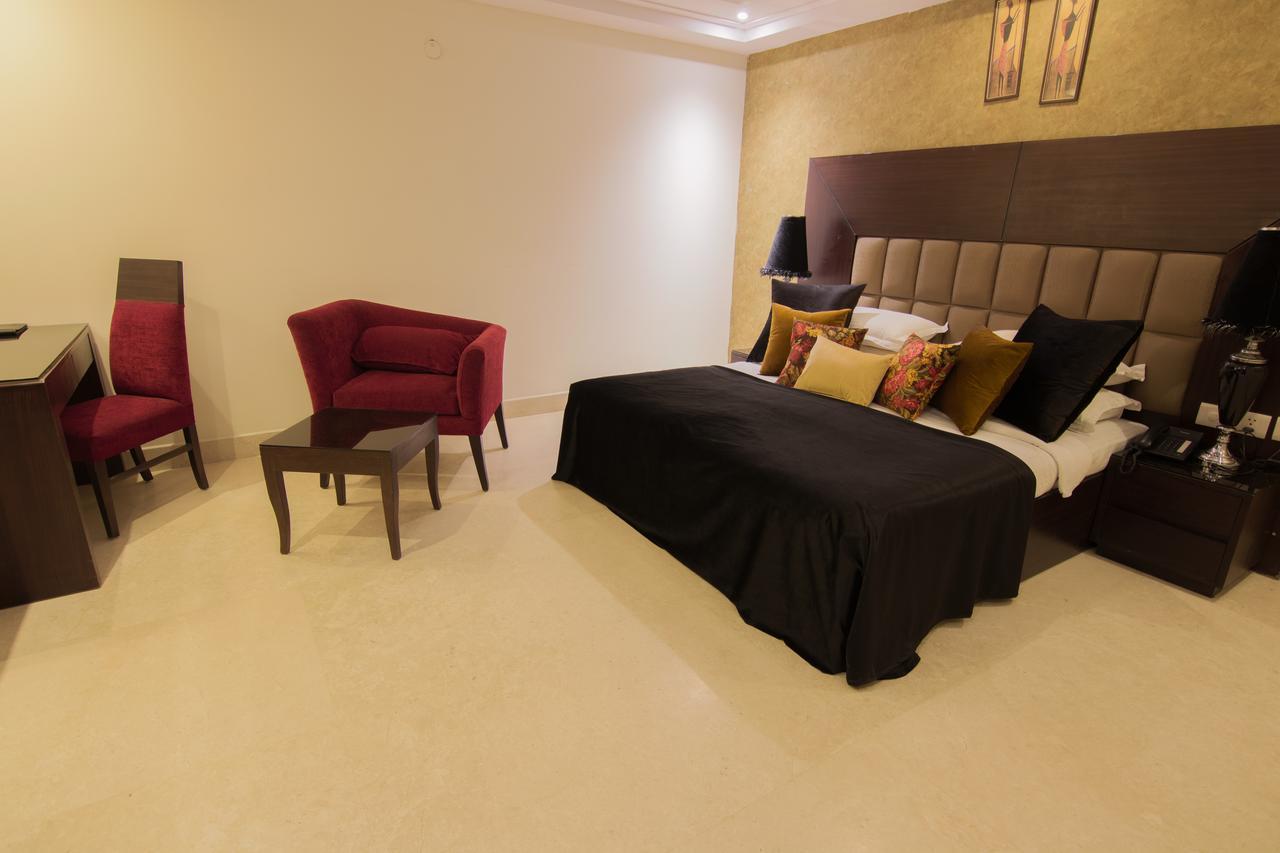 Grand Imperial Hotel New Delhi Exterior foto