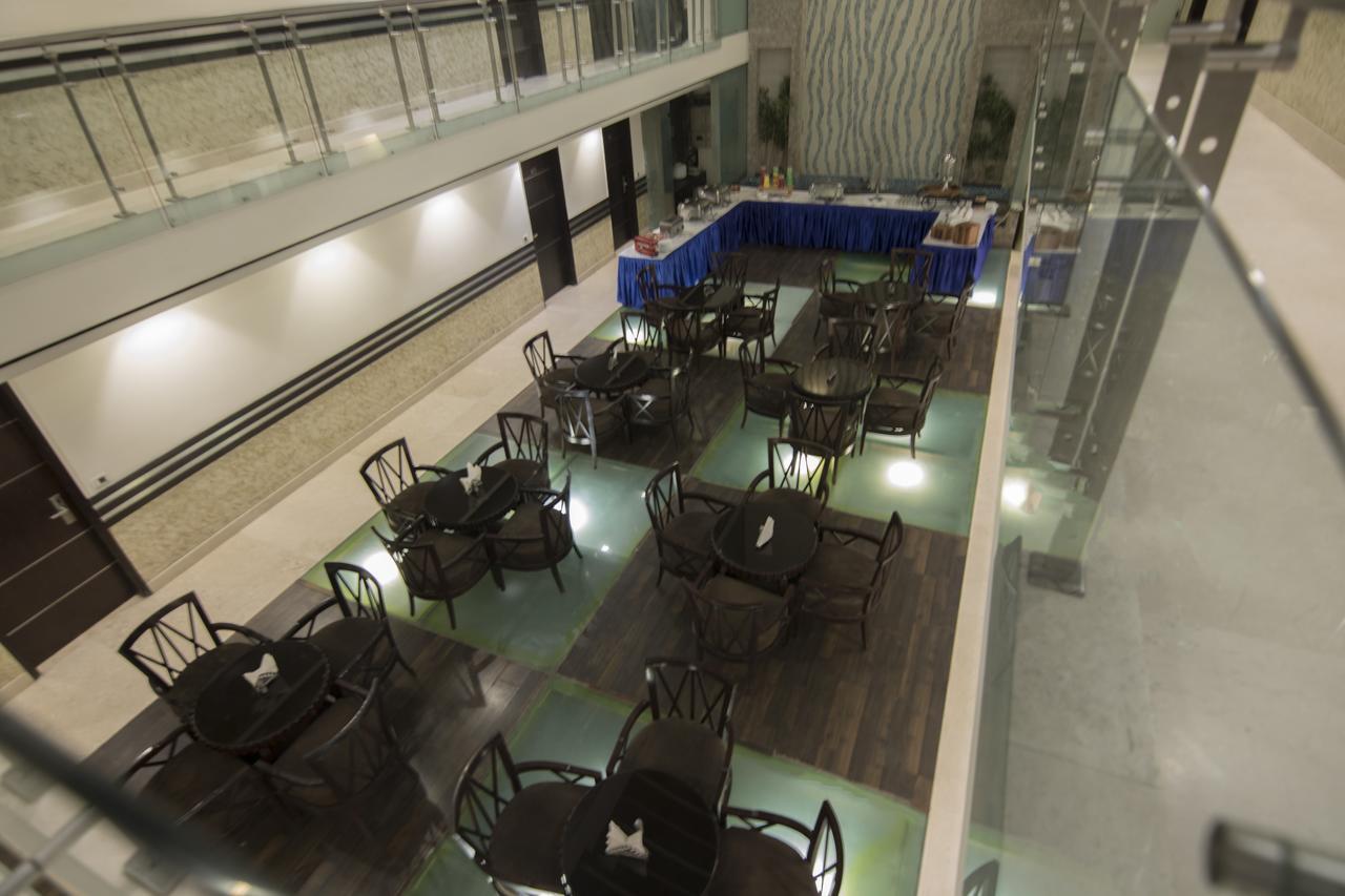 Grand Imperial Hotel New Delhi Exterior foto